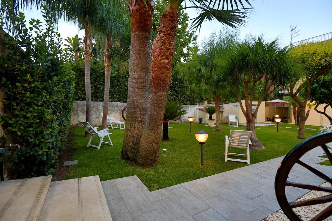 Re Sole La Dependance - Casa Vacanza M E R C U R I O Avola Ngoại thất bức ảnh